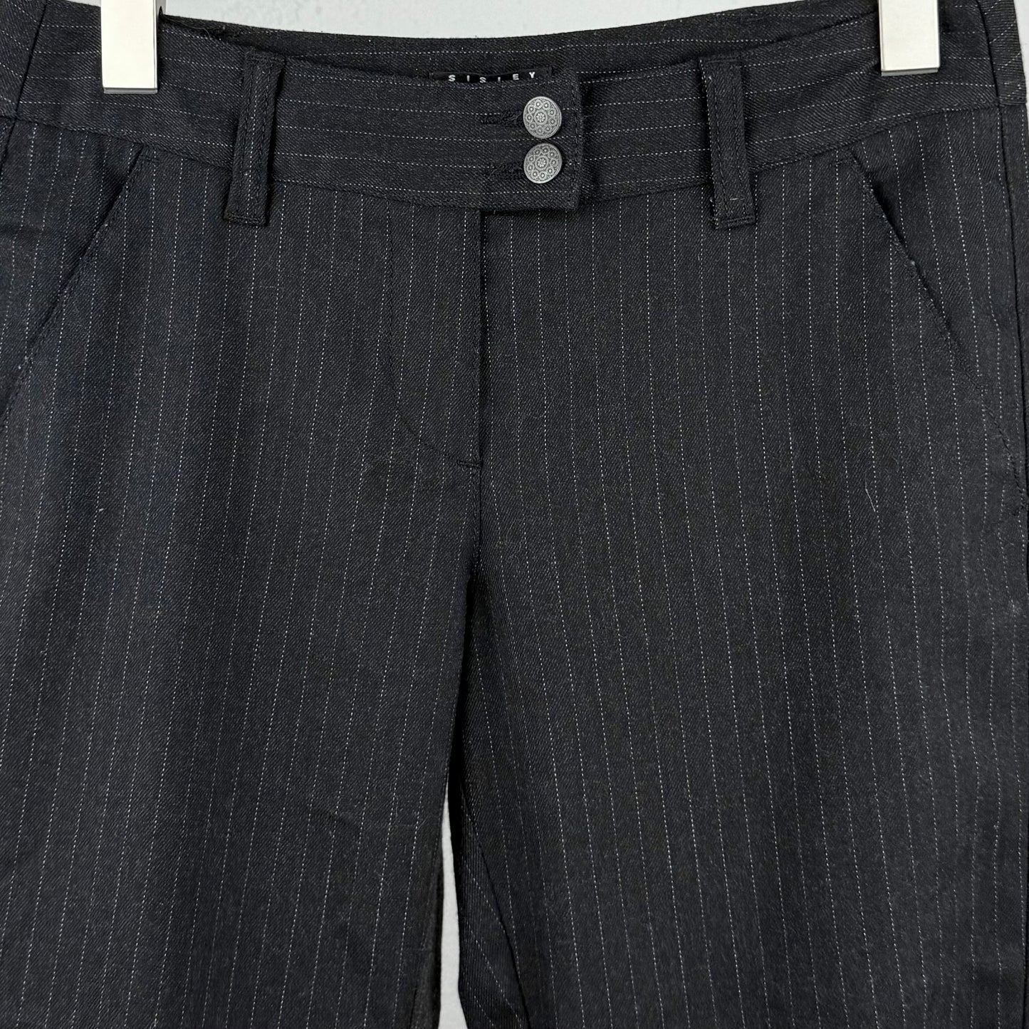 Sisley 3/4 Stoffhose mit Bändern und Nadelstreifen (S-M)