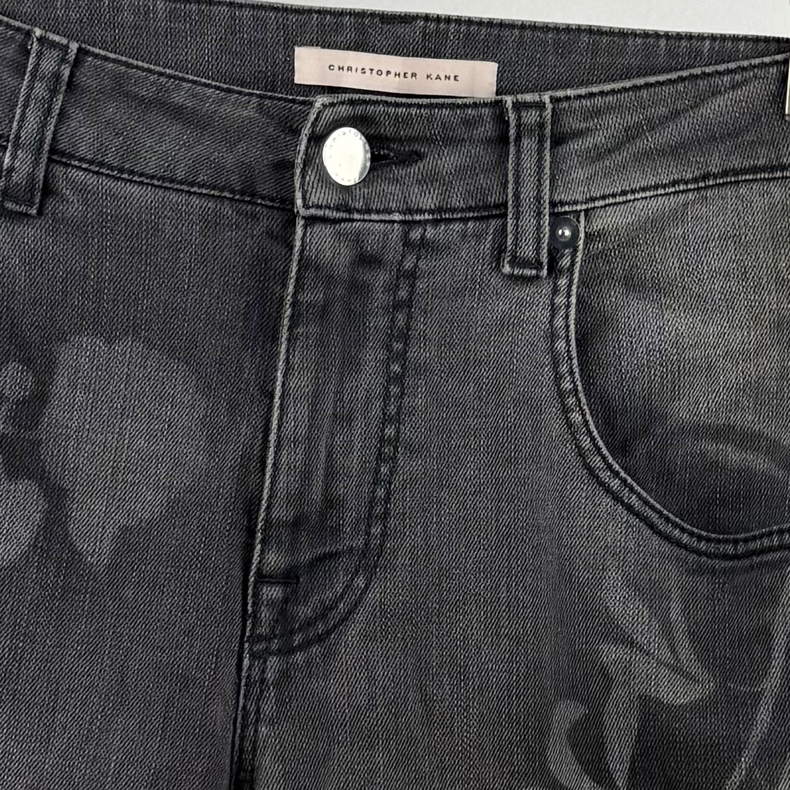 Christoper Kane Slim Jeans mit Blumenmuster (S)