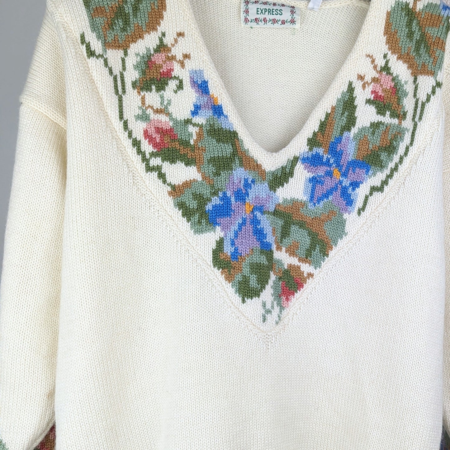 VINTAGE KNIT SWEATER (S/M)