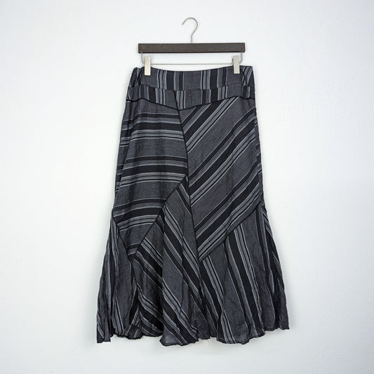ADAGIO 90s Style Midi Skirt (M-L)